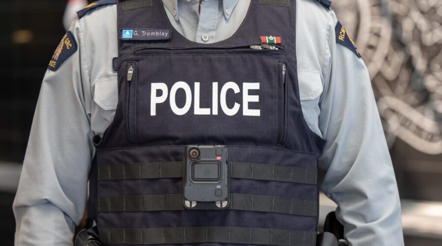 Navy-blue uniform shirts coming for RCMP officers