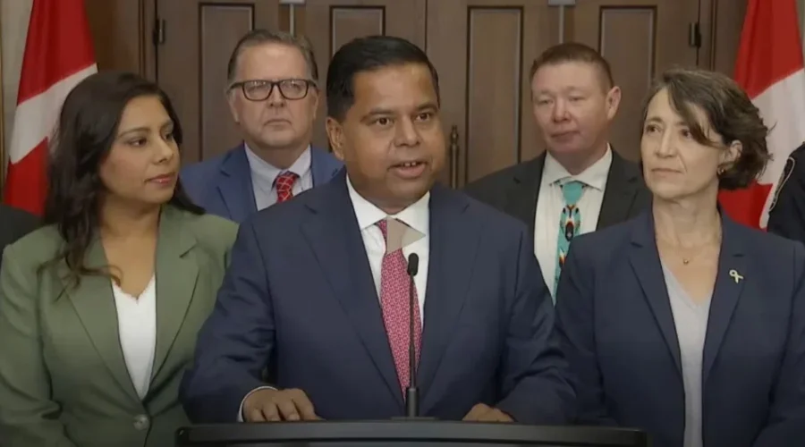 Ottawa gets gun ‘buy-back’ program in motion