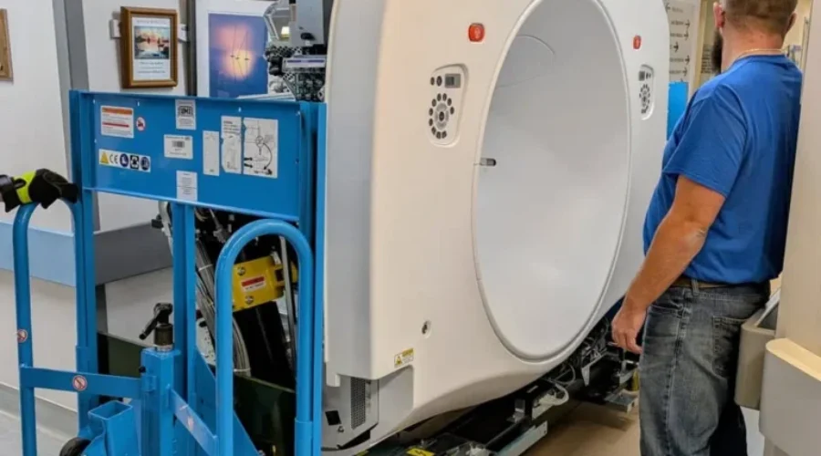 New SPECT-CT scanner arrives at South Shore Regional Hospital