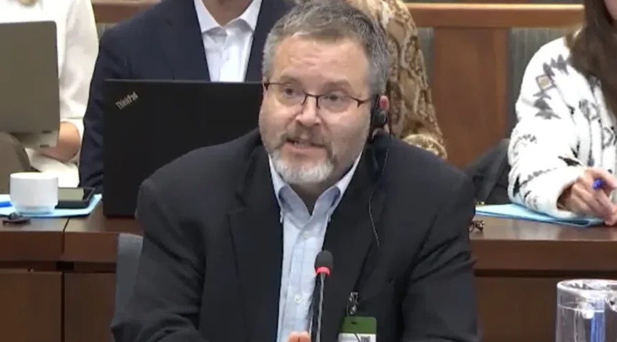 Parliamentary committee hears more about Canada Post situation