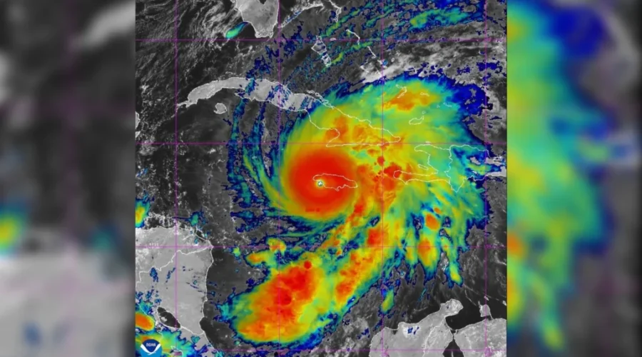 UPD: ‘Catastrophic’, Hurricane Melissa passing over Jamaica