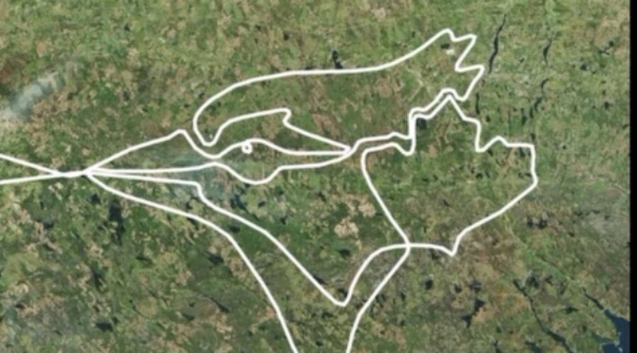 Nova Scotia pilot flies Blue Jays logo across the sky