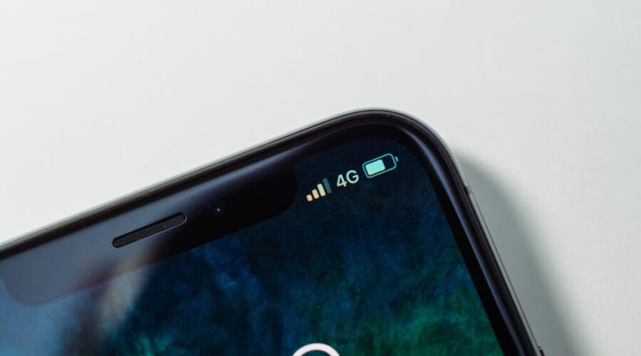 Social media detox could help young adults with mental health: study