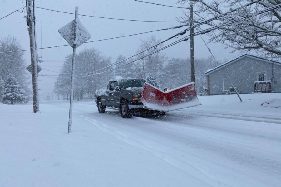 Alberta Clipper bringing snow squalls and strong winds to Nova Scotia