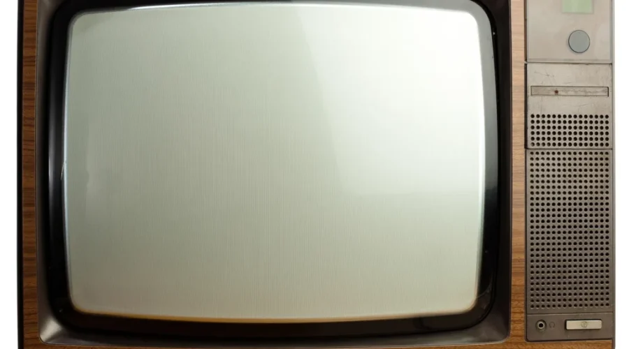 A Blast from ’97: The Car Commercial with a Nova Scotia Ledgend