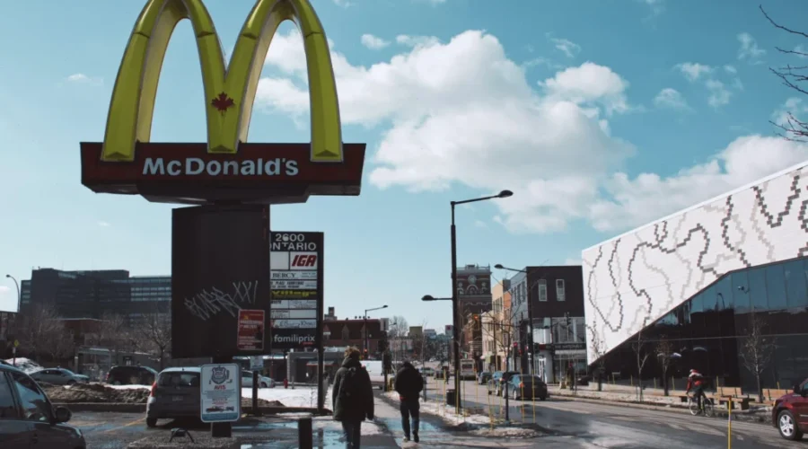 McDonald’s announces 1 year price freeze on small coffee, McValue meal