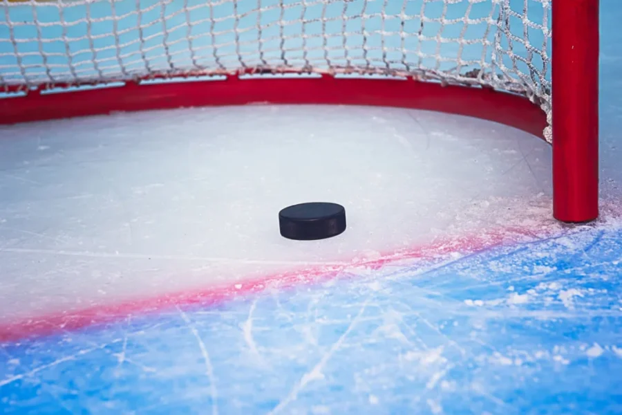 Canadian men will play for hockey gold