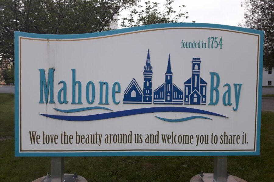 Mahone Bay elects two new councillors in special byelection