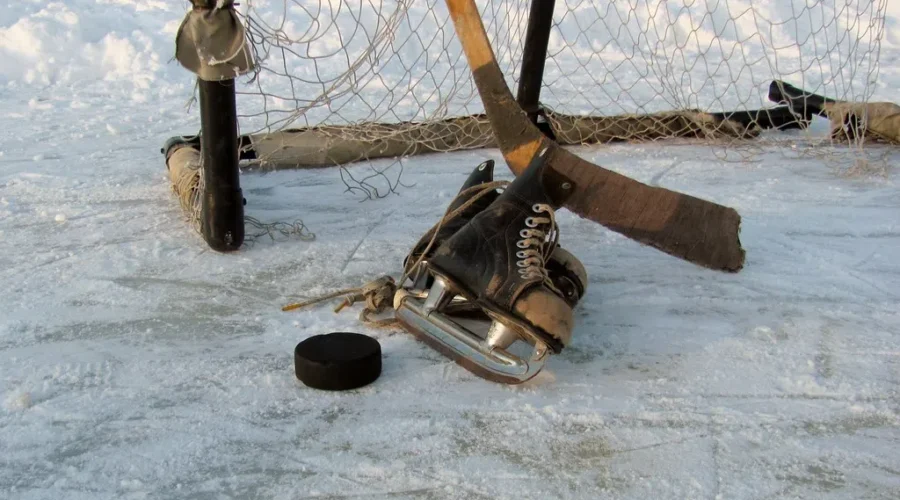 The Pine Grove Outdoor Play Park Rink is Officially OPEN!