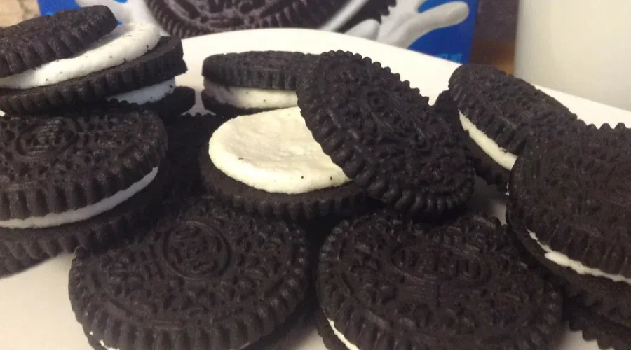 How Do You Eat Yours? It’s Oreo Cookie Day