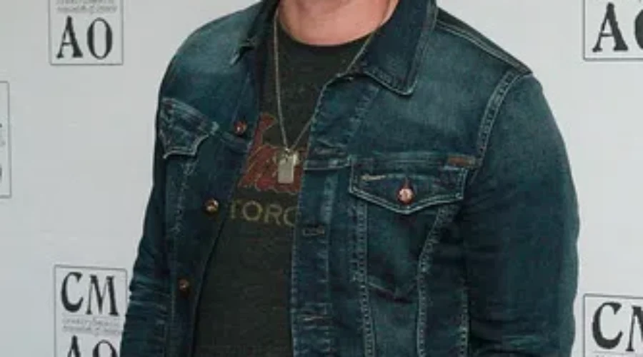 Tim Hicks The Road To Wreck This Town Livestream Documentary Airs Tonight!!!