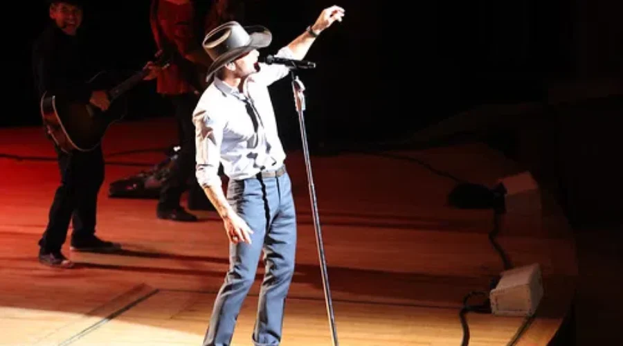 WATCH: Tim McGraw’s “Humble And Kind” Reminds Us To Be Just That Through This Pandemic