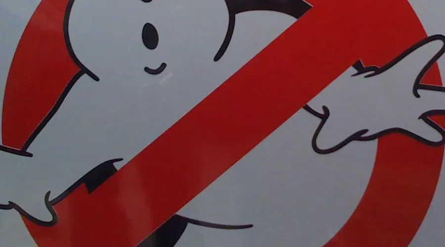 Pumpkins And Ghosts Are All Ready For Halloween