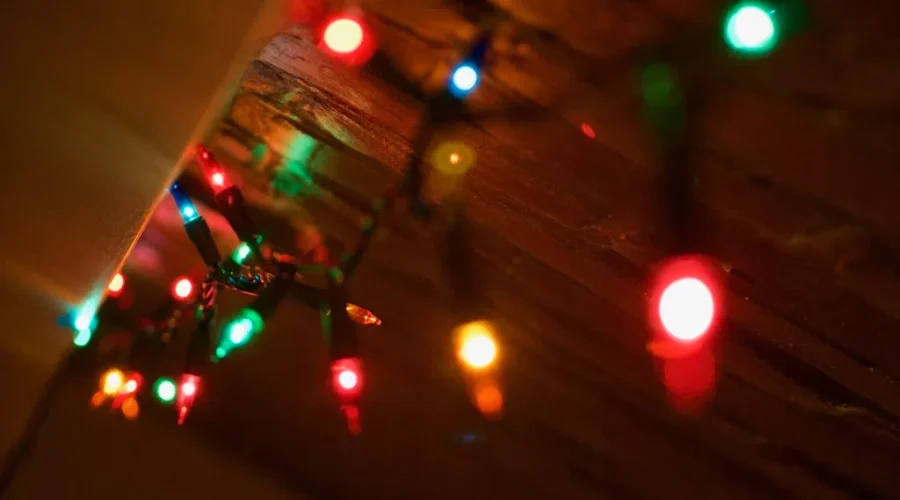 Brighten Your Wednesday With These Christmas Light Displays