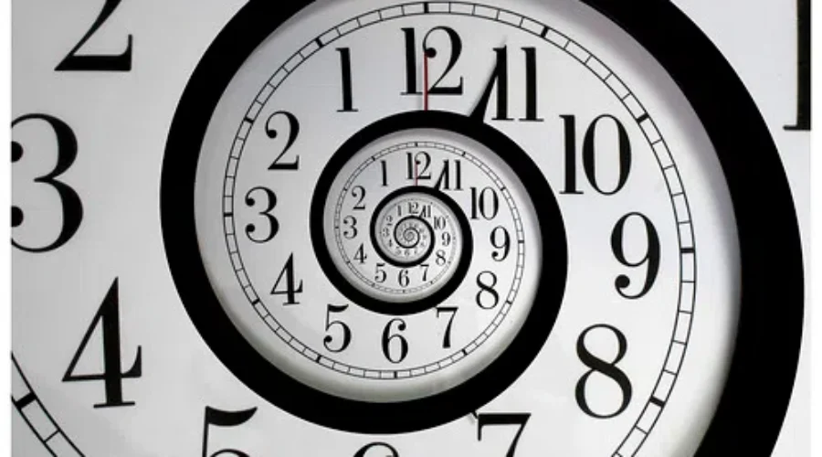 It’s A Longer Weekend As The Clocks Fall Back Sunday At 2AM