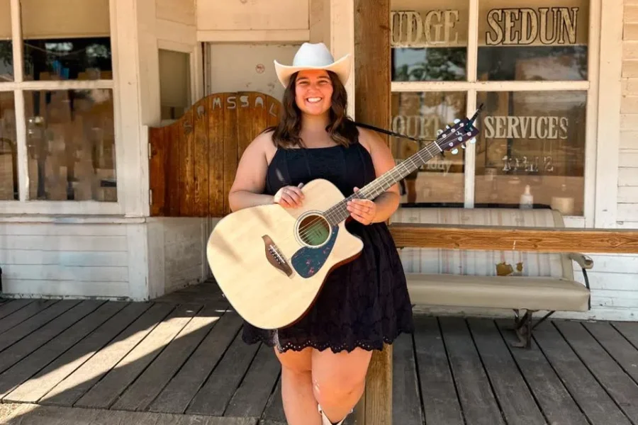 Listen: Kitchen Party New Tune – Jessica Russell