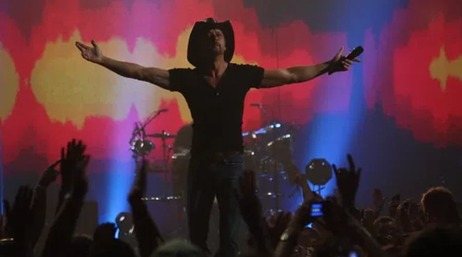 WATCH: Tim McGraw Is A Big Fan Of Blanco Brown.