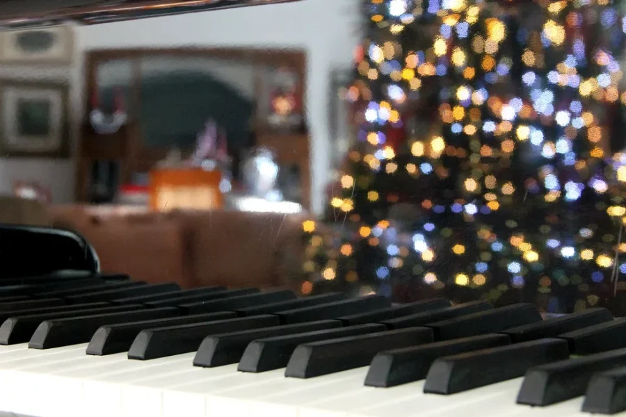 The “Kiwanis 89th Annual Christmas Concert”! You Can Watch It This Sunday Online!!