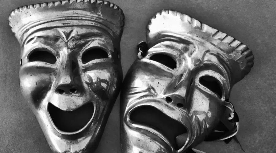 Live Theatre Is Back On The South Shore!