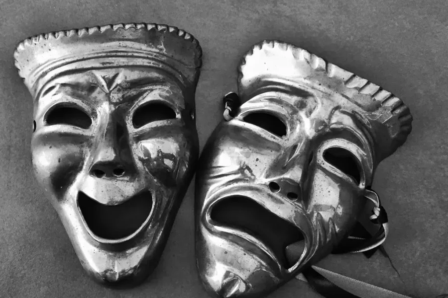 Live Theatre Is Back On The South Shore!