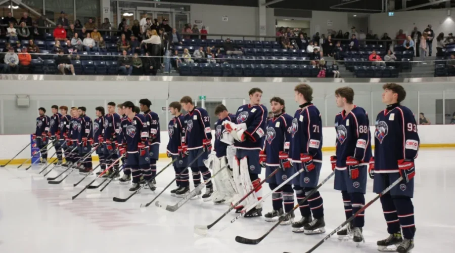 Lumberjacks split weekend games, take 2–1 series lead