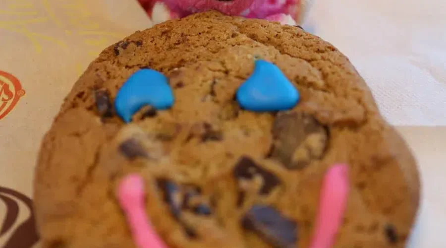 Listen: Smile Cookies Support Cystic Fibrosis Canada