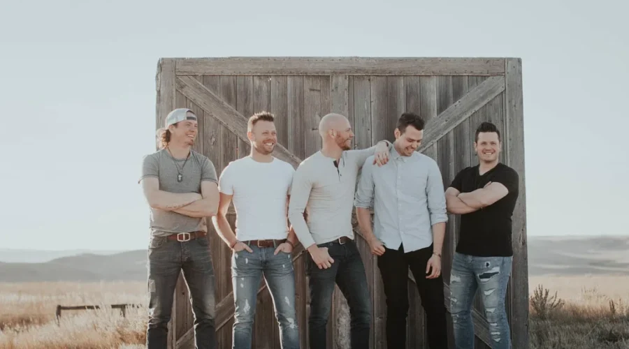 WATCH: Hunter Brothers Celebrate Gold With Acoustic “Those Were The Nights”!