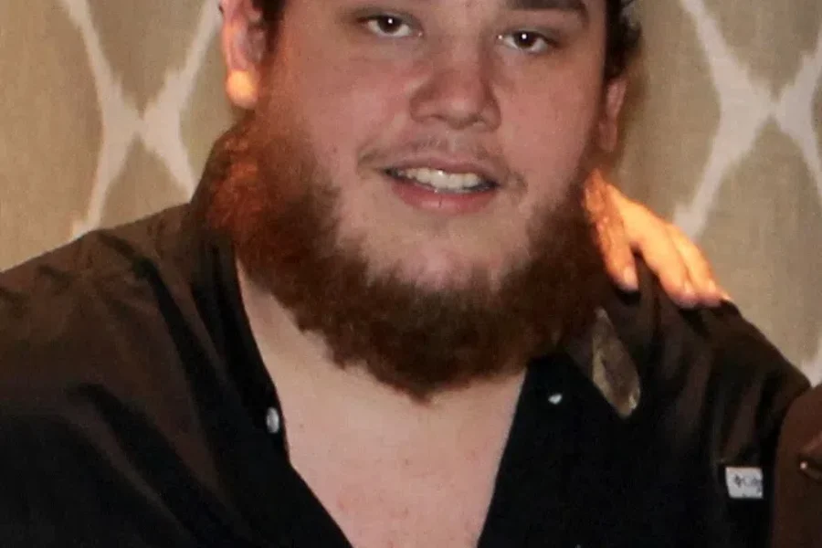 You can help Luke Combs pick songs for his Next Album!