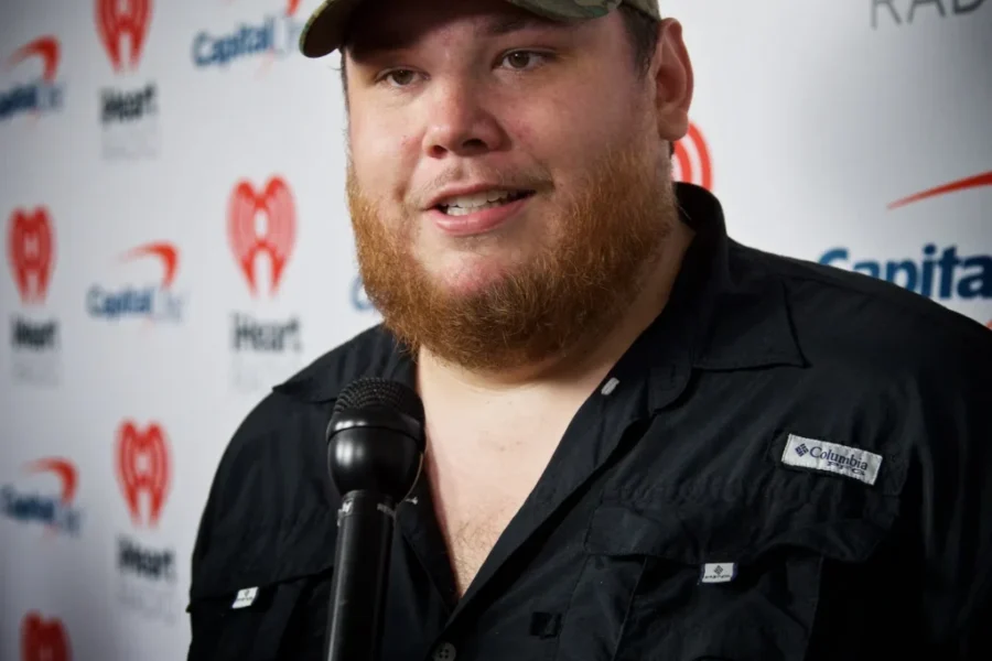 WATCH: NEW Music From Luke Combs!!!