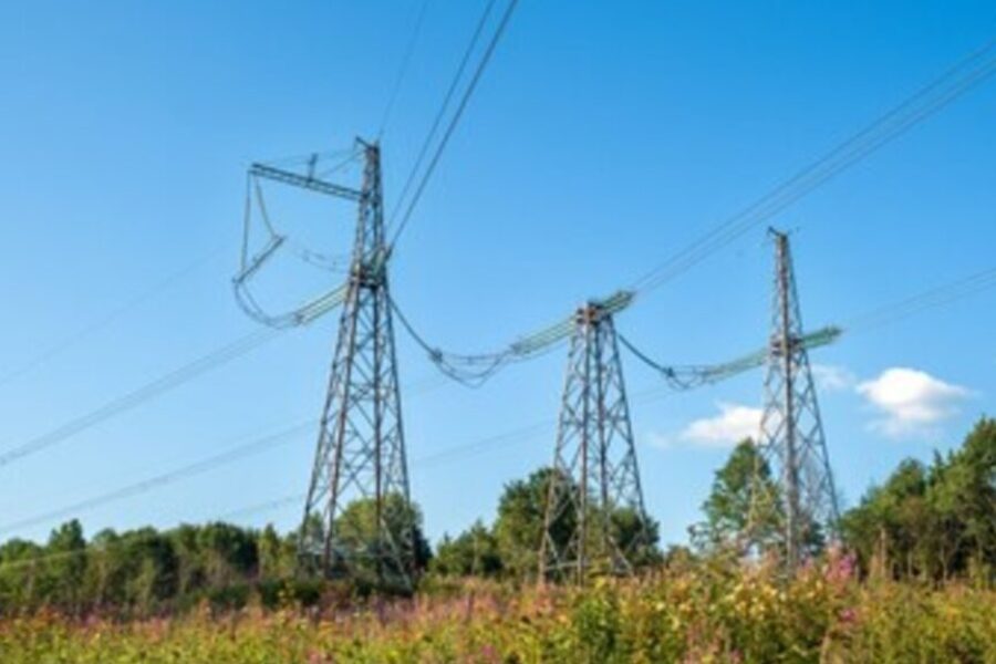 National transmission line explored by most Canadian Energy Ministers