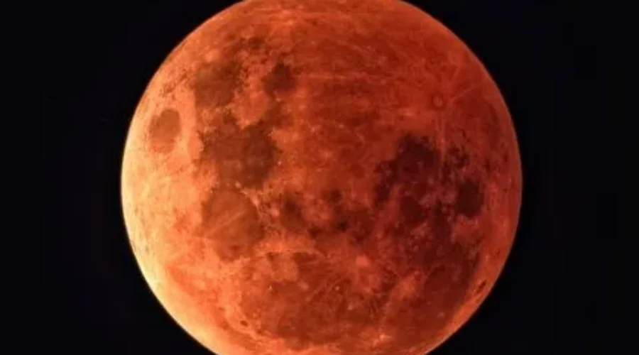 Total lunar eclipse on March 14 – timeline for viewing