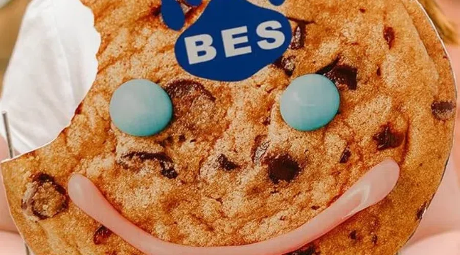 SMILE – The Cookies That Smile At You Are Back!