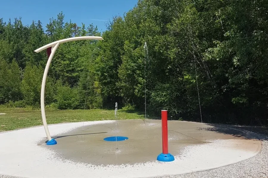 A Great Way To Beat The Heat!!! The Pine Grove Outdoor Play Park Offically Has It’s New SPLASH PAD!!!