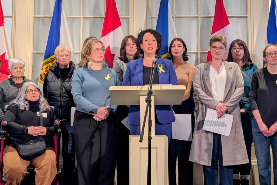 ‘Women deserve care’: NDP pushes province to act on healthcare delays