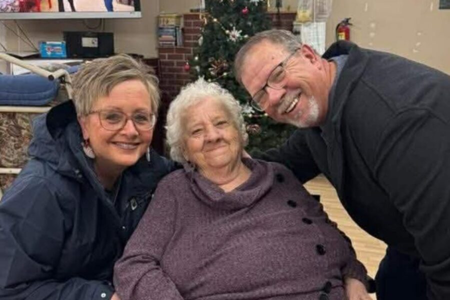 Families report decline in seniors as long-term care strike continues