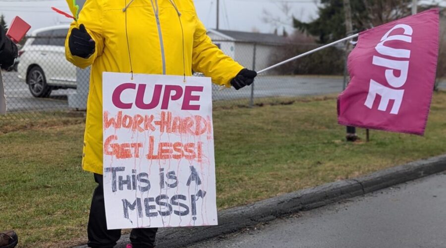 More long-term care homes could join Nova Scotia strike as support grows