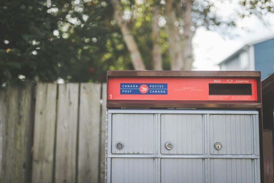 Canada Post says no more mailbox deliveries starting this fall