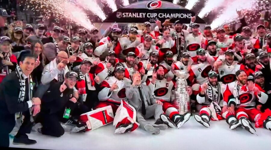 Former Mooseheads star Nic Ehlers wins Stanley Cup